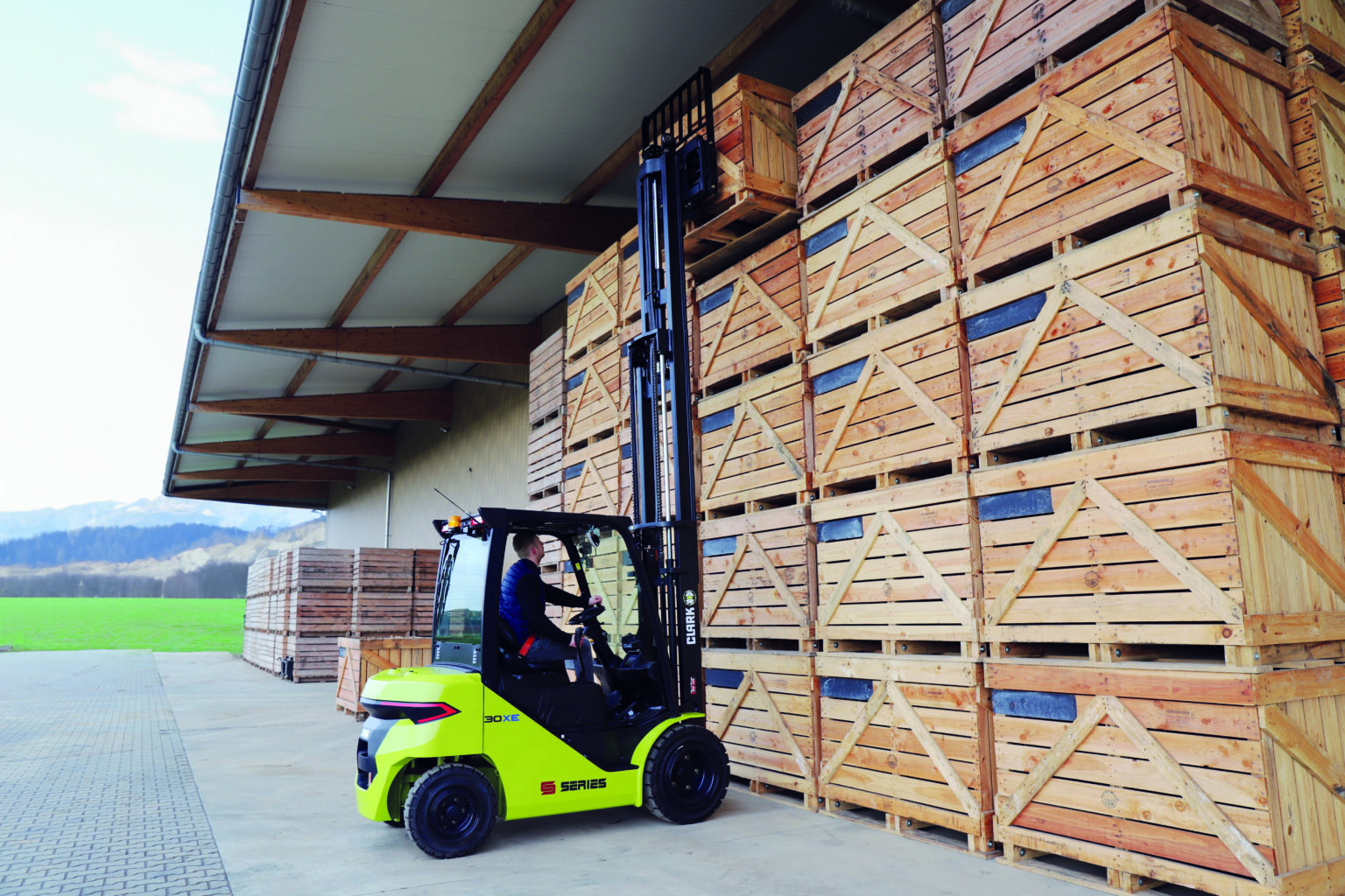 CLARK Elektrostapler S30XE