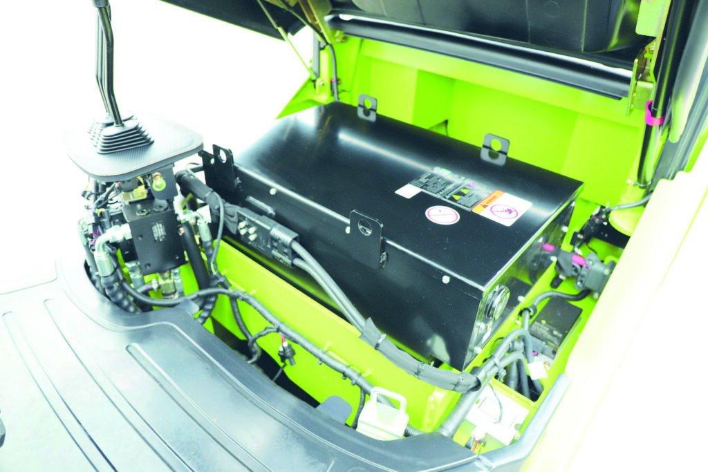 CLARK Elektrostapler Renegade S25-35XE