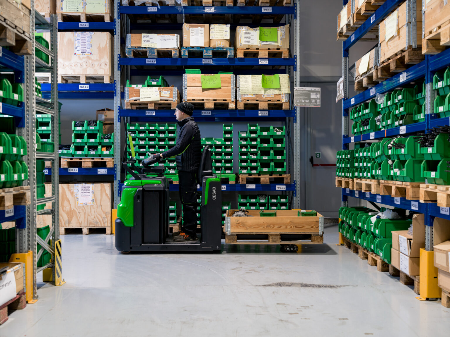 Cesab Kommissionierer O1